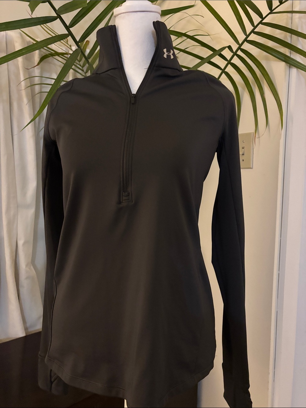 Under Armour Cold Gear Army Green Half-Zip Performance Top